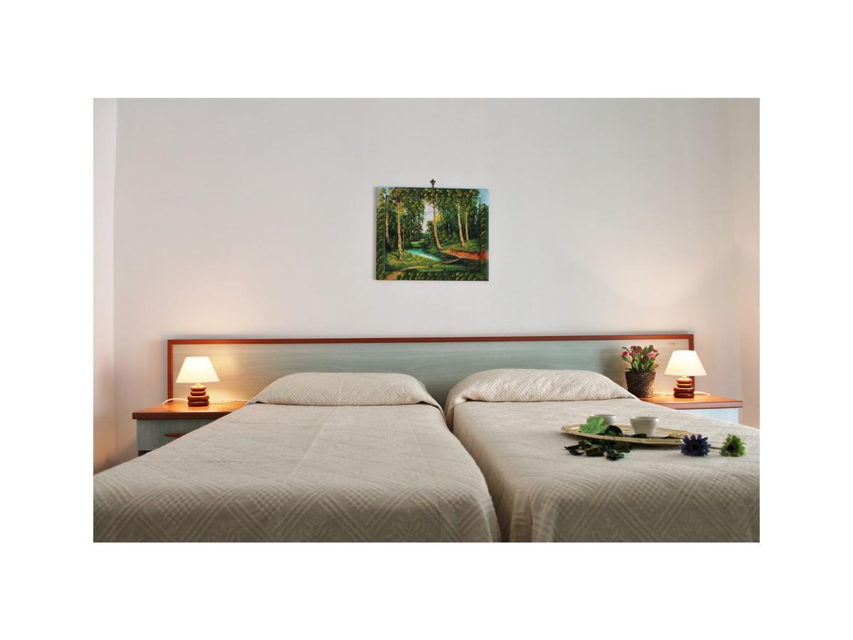 Appartamenti Mare Azzurro By Holiday World Albisola Superiore Extérieur photo